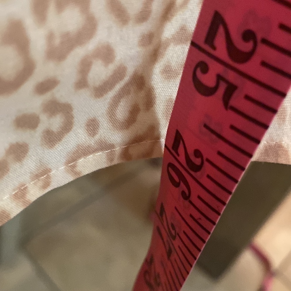 Chico's I Leopard I Button up I Blouse I Size: 3 - Picture 11 of 11